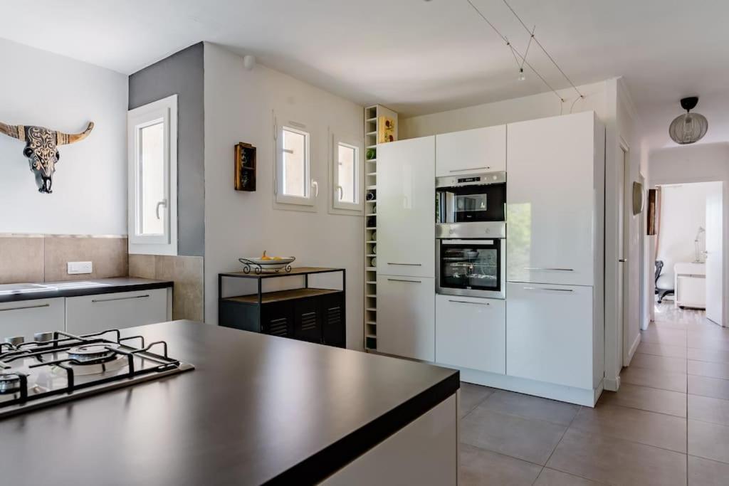 Sejour En Provence Maison Avec Vue Sur La Sainte Victoire Et Piscine Pres D'Aix En Provence Αιξ-αν-Προβάνς Εξωτερικό φωτογραφία